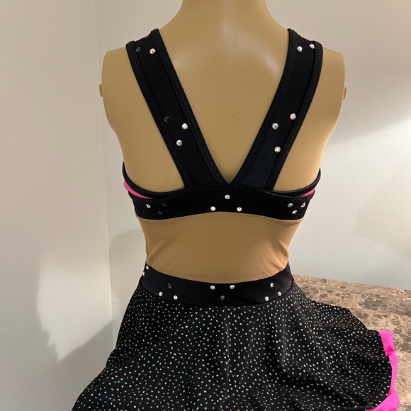 “Show off” vibrant Jazz costume with Swarovski rhinestones - Picture 5 of 7
